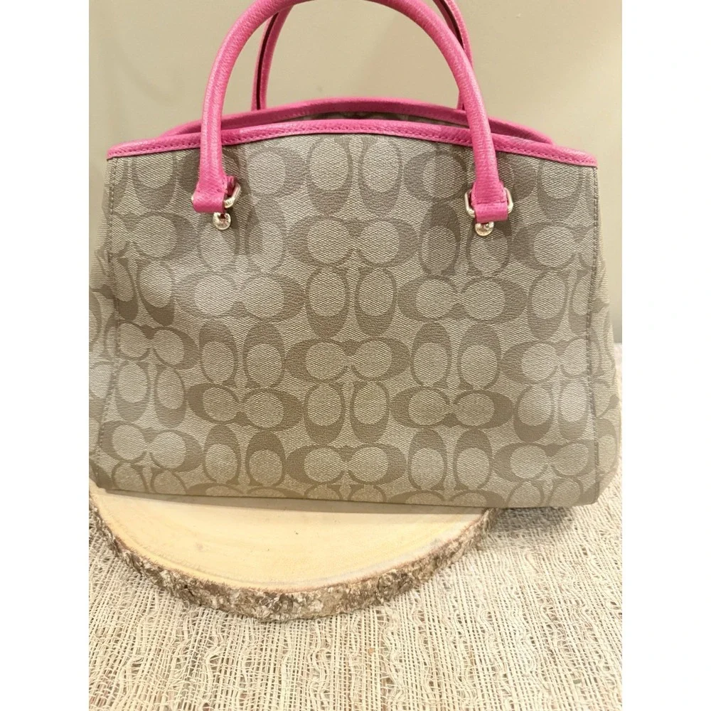 COACH Signature Margot Carryall & Wrislet 2pc Set Khaki & Pink PVC Crossbody - Picture 10 of 16